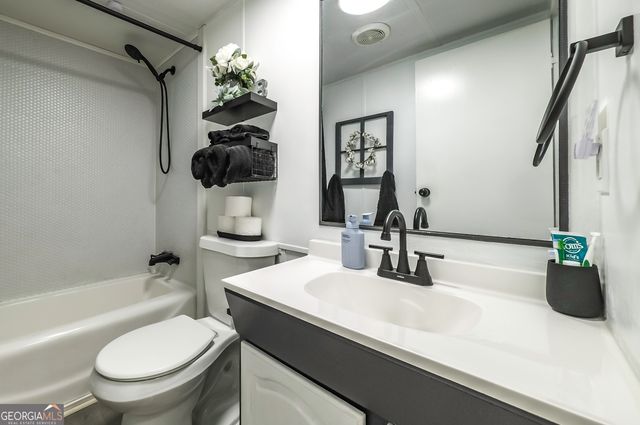 6 Cherokee Circle, Buchanan, GA 30113