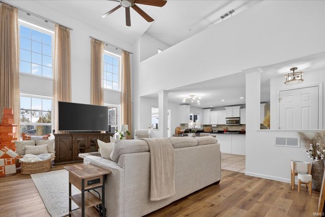 54855 Springfield Trace Drive, Osceola, IN 46561