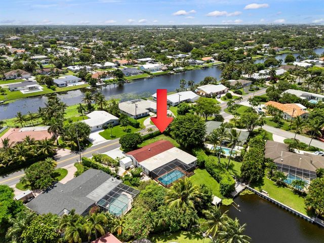 8416 Pine Tree Lane, Lake Clarke Shores, FL 33406