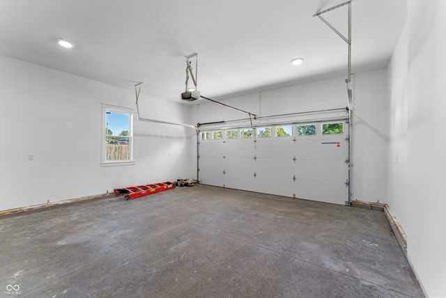 721 W Cross Street, Brownstown, IN 47220