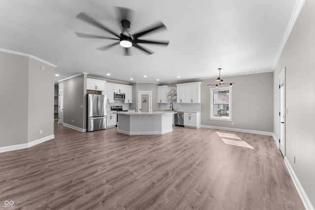 721 W Cross Street, Brownstown, IN 47220