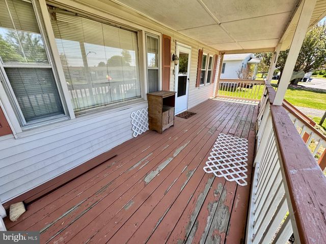 498 MAIN ST, Little Creek, DE 19961
