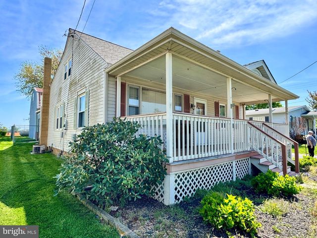 498 MAIN ST, Little Creek, DE 19961