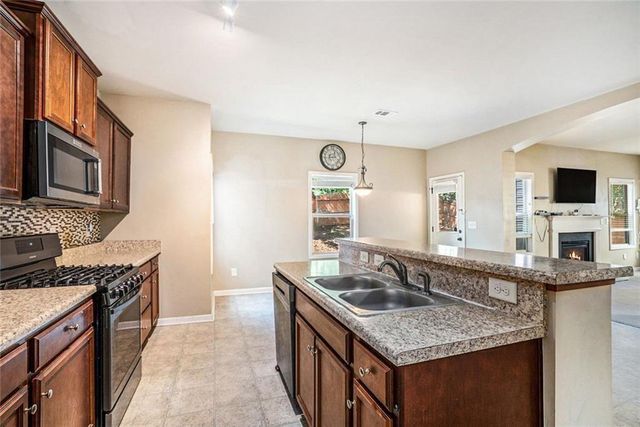 2613 Kolb Manor Circle SW, Marietta, GA 30008