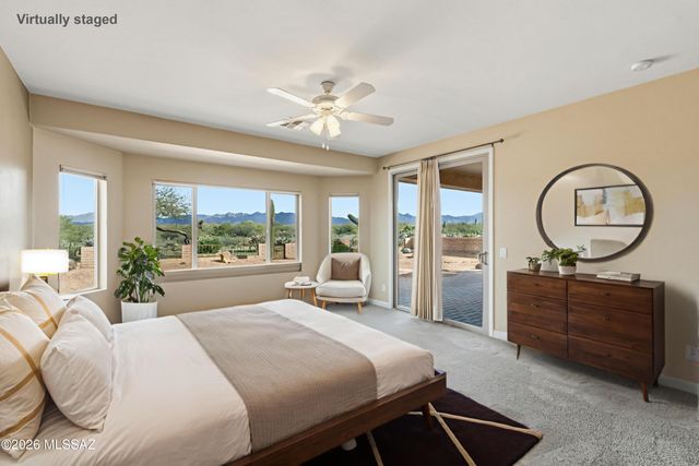 600 N Alexis Loop, Green Valley, AZ 85614