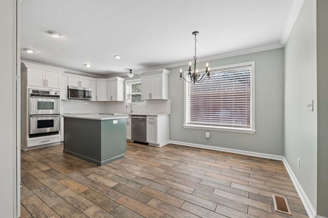 707 Bradford Pl, Murfreesboro, TN 37130