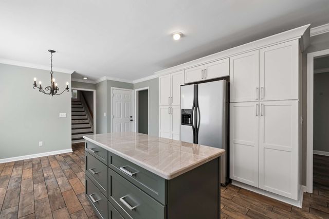 707 Bradford Pl, Murfreesboro, TN 37130