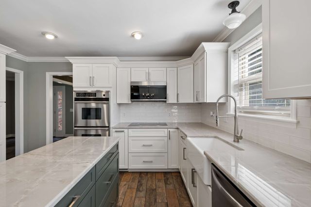 707 Bradford Pl, Murfreesboro, TN 37130