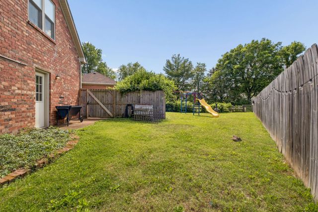 707 Bradford Pl, Murfreesboro, TN 37130