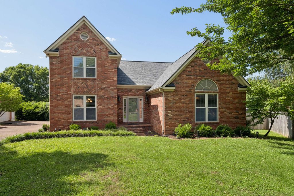 707 Bradford Pl, Murfreesboro, TN 37130