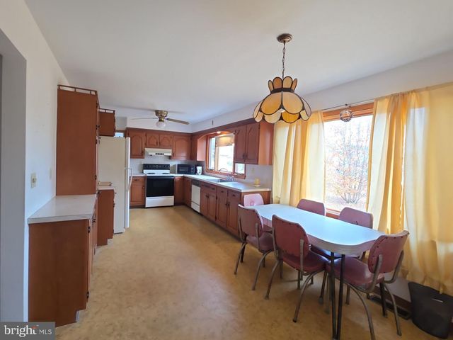 305 COURT BLVD, Millville, NJ 08332