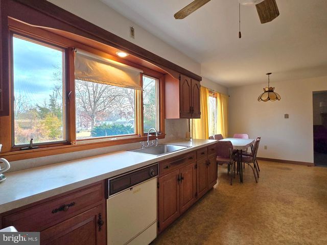 305 COURT BLVD, Millville, NJ 08332