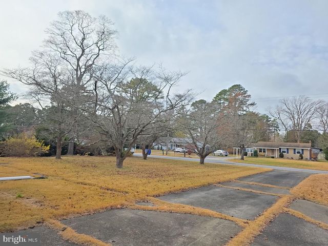 305 COURT BLVD, Millville, NJ 08332