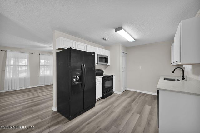 14159 MT PLEASANT Road, Jacksonville, FL 32225