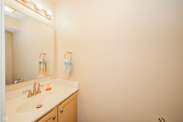 5777 Skipton Court, Noblesville, IN 46062