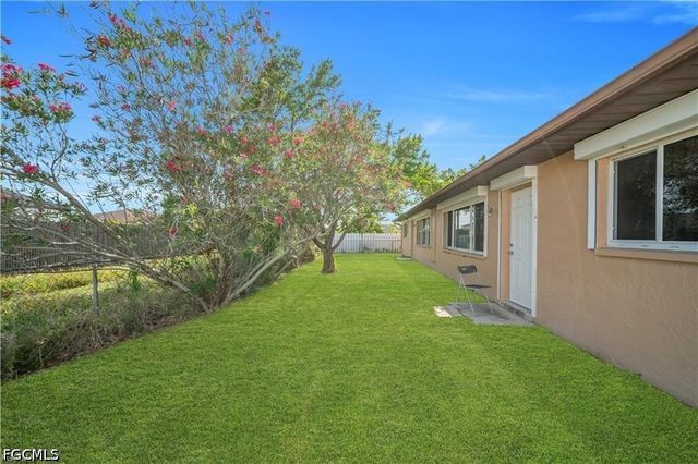 836 SW Trafalgar PKWY A, Cape Coral, FL 33991