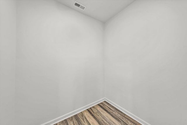 103 Bluff CT, Moneta, VA 24121