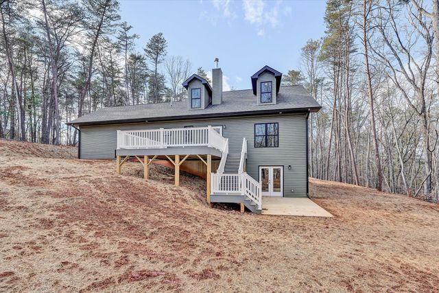 103 Bluff CT, Moneta, VA 24121