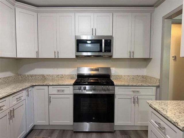 11601 Veterans Memorial Highway, Douglasville, GA 30134