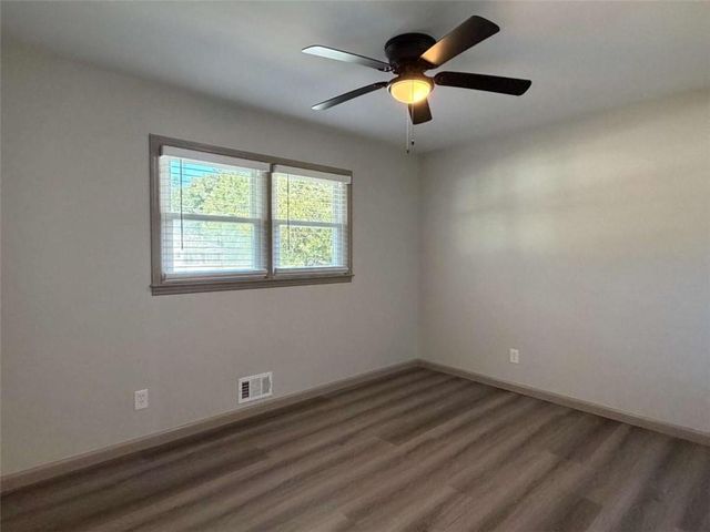 11601 Veterans Memorial Highway, Douglasville, GA 30134