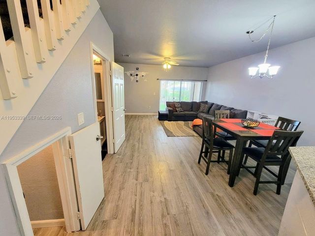 8306 Santa Monica Ave, Tamarac, FL 33321