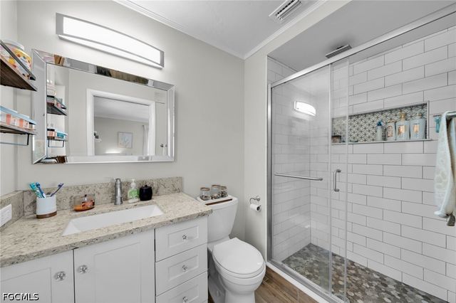 873 Hofstra DR, Fort Myers, FL 33919