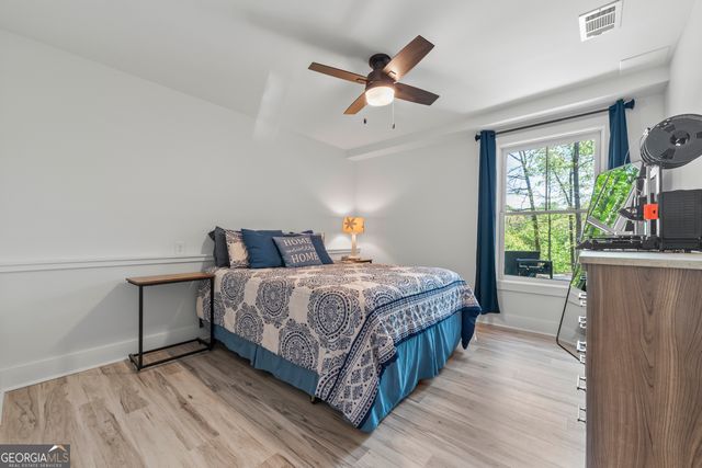 516 Winding Way, Hartwell, GA 30643