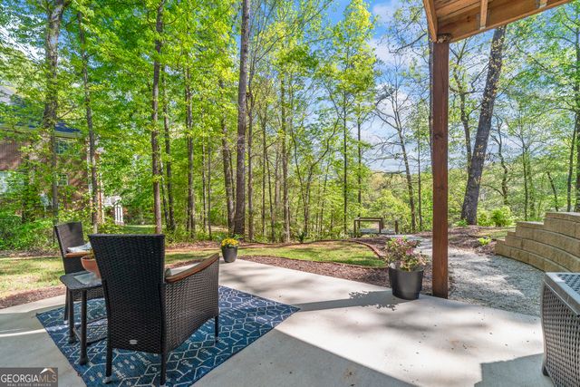 516 Winding Way, Hartwell, GA 30643