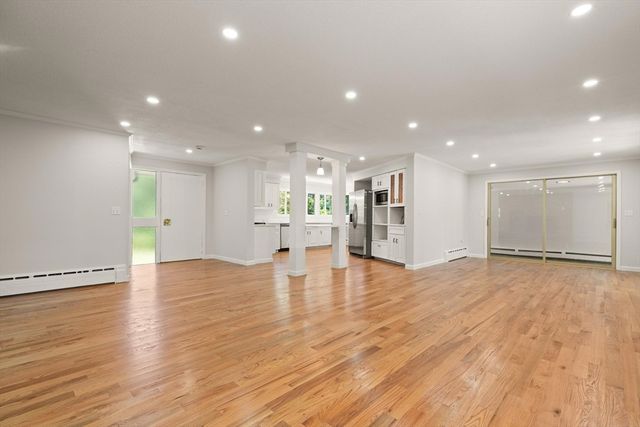5 Woodland Drive, Paxton, MA 01612