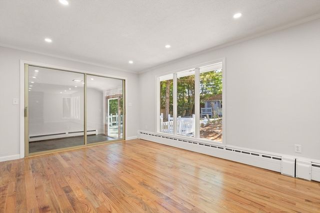 5 Woodland Drive, Paxton, MA 01612