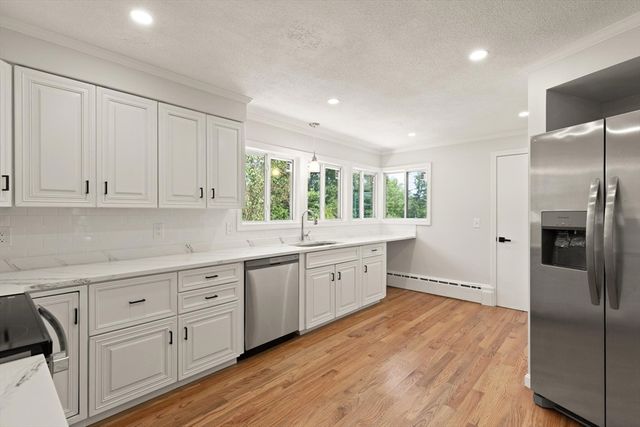 5 Woodland Drive, Paxton, MA 01612