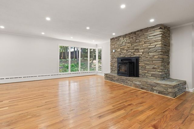 5 Woodland Drive, Paxton, MA 01612