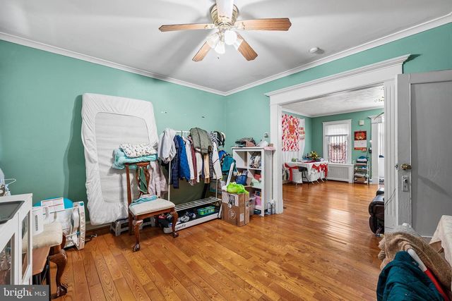 205 WEMBLY RD, Upper Darby, PA 19082