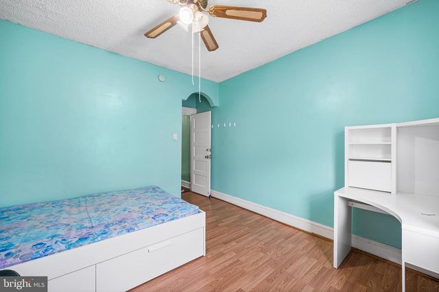 205 WEMBLY RD, Upper Darby, PA 19082