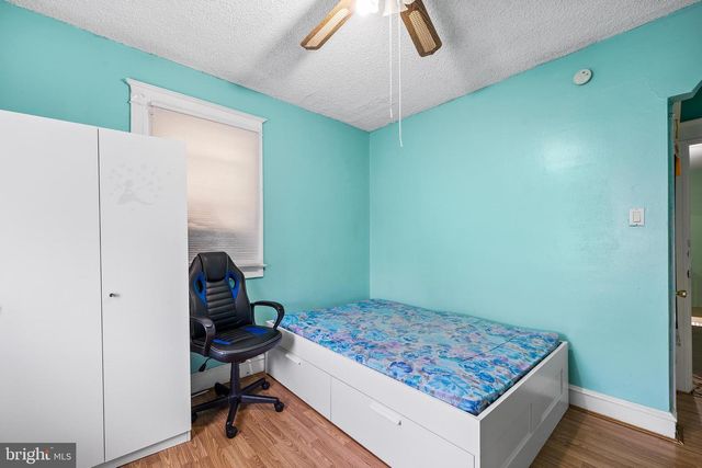 205 WEMBLY RD, Upper Darby, PA 19082