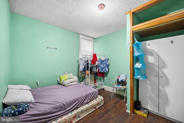 205 WEMBLY RD, Upper Darby, PA 19082