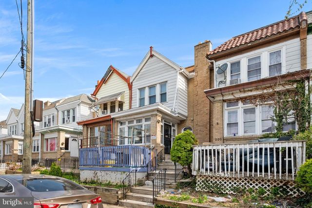 205 WEMBLY RD, Upper Darby, PA 19082