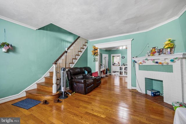 205 WEMBLY RD, Upper Darby, PA 19082