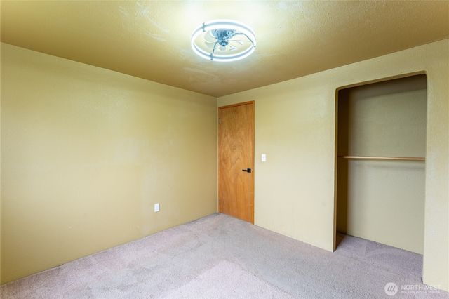 14239 8th Avenue S, Burien, WA 98168