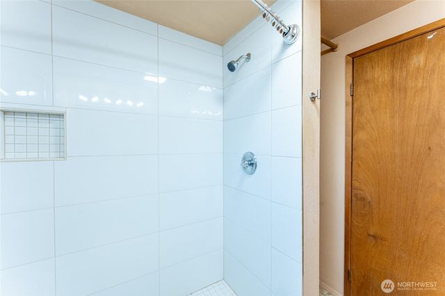 14239 8th Avenue S, Burien, WA 98168