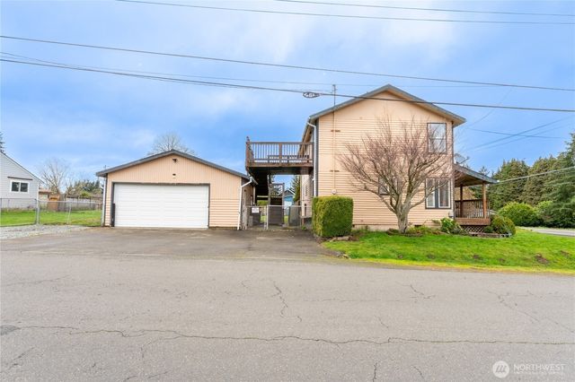 14239 8th Avenue S, Burien, WA 98168