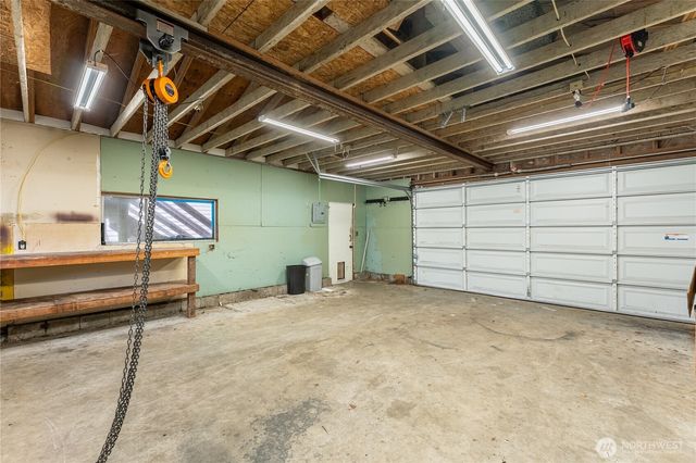 14239 8th Avenue S, Burien, WA 98168