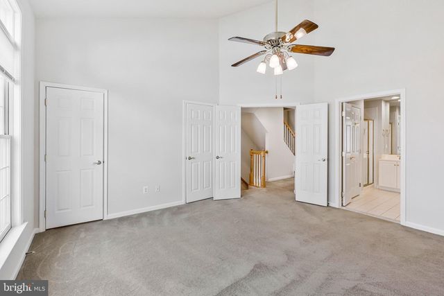 1324 ADAMS CT, Arlington, VA 22201