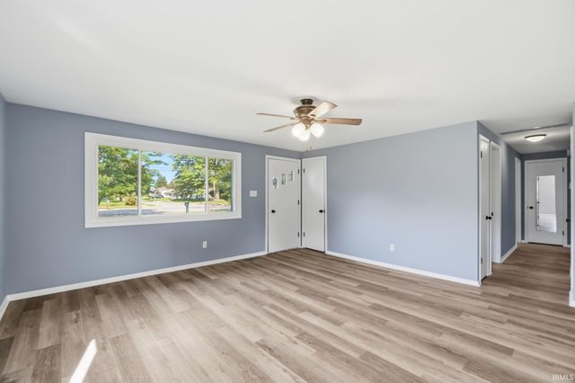 3330 Hobson Road, Fort Wayne, IN 46815