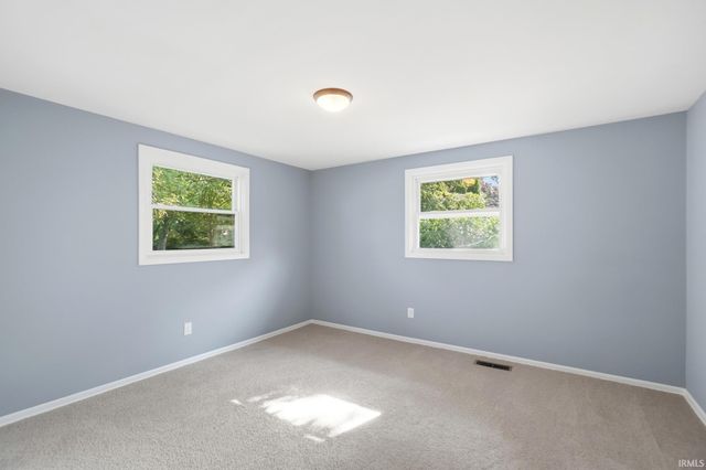 3330 Hobson Road, Fort Wayne, IN 46815