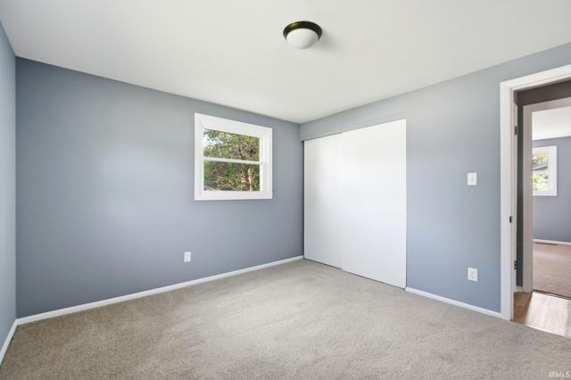 3330 Hobson Road, Fort Wayne, IN 46815
