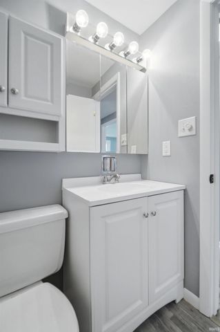 3330 Hobson Road, Fort Wayne, IN 46815