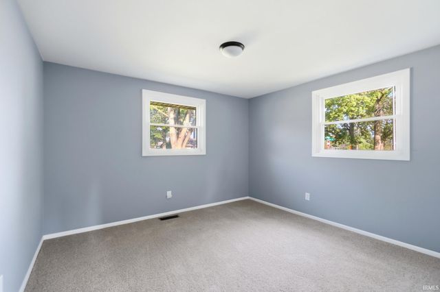 3330 Hobson Road, Fort Wayne, IN 46815