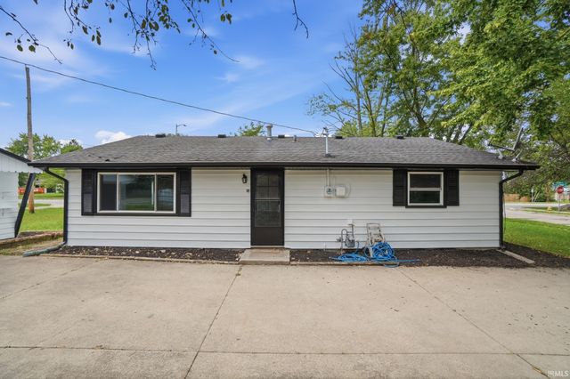 3330 Hobson Road, Fort Wayne, IN 46815