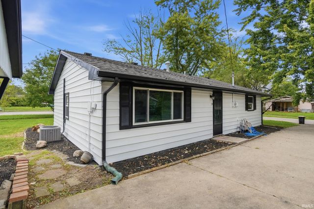 3330 Hobson Road, Fort Wayne, IN 46815